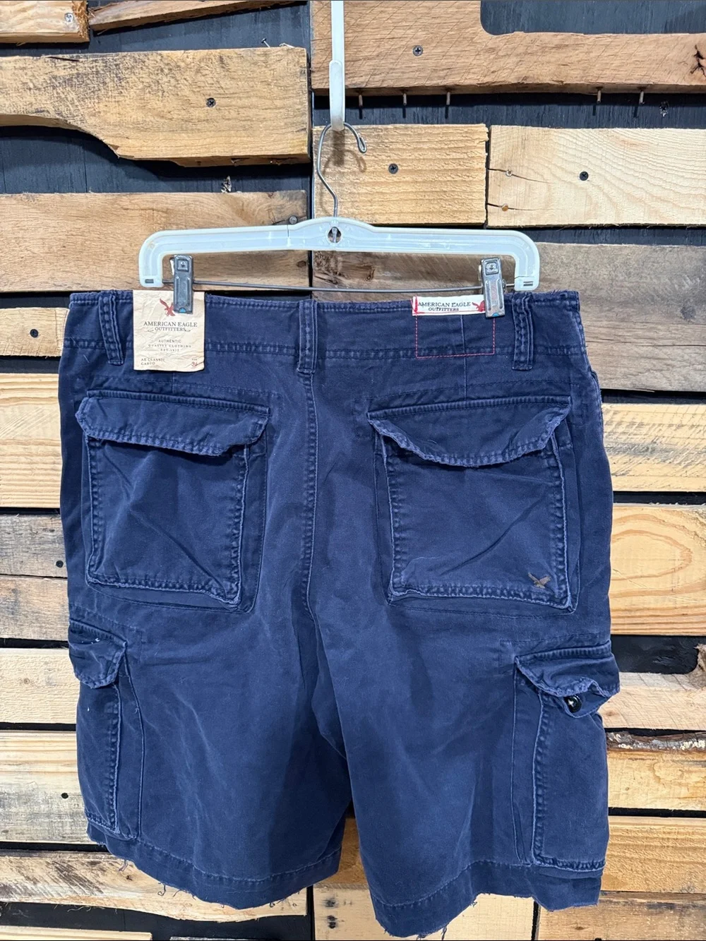 Y2K Vintage American Eagle Navy Blue Classic Cargo Distressed Shorts Size 36 NWT